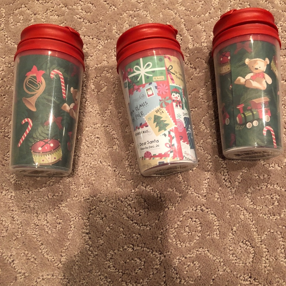 Christmas cups